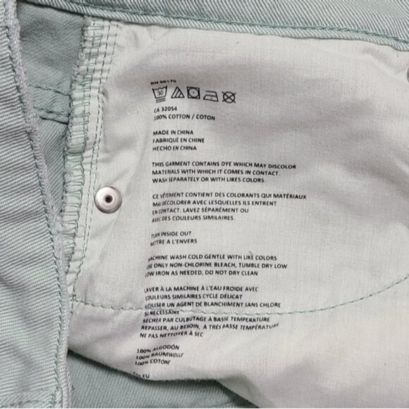 BDG Urban Outfitters High Rise Dree Cheeky Denim Shorts Women's Size 29 - Picture 10 of 10